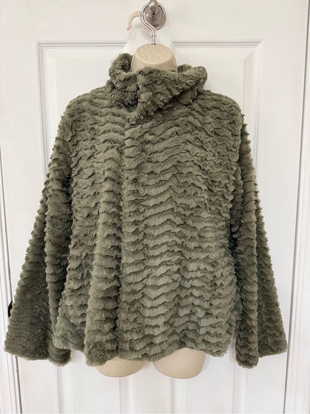 Patagonia Pelage Fleece Jacket High Pile Faux Fur Olive Green M - Picture 2 of 15